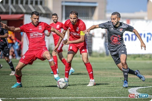 למרות המאמצים של בועיינה, טירה עלתה (נזיה סולטן)